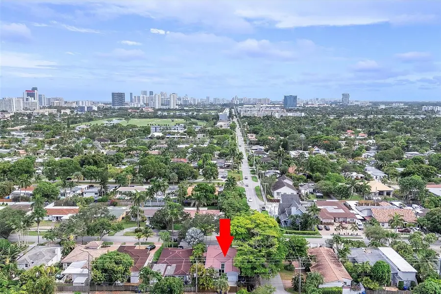 1359 Washington Street, Hollywood, FL 33019 - #3