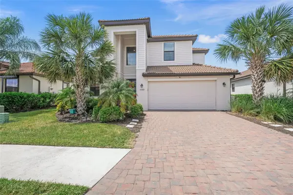 19369 Nearpoint Drive, VENICE, FL 34292