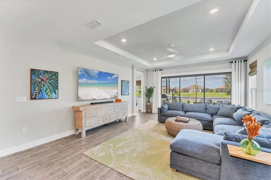 3025 Veneto Court, Bradenton, FL 34211 - Image #3