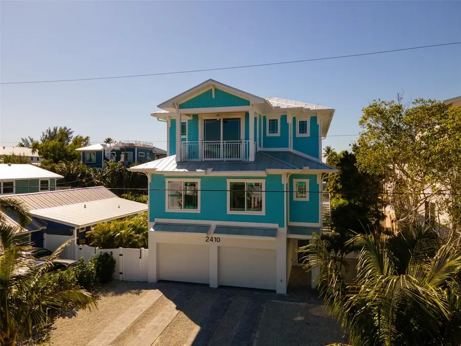 2410 Avenue B, Bradenton Beach, FL 34217 - Image #2