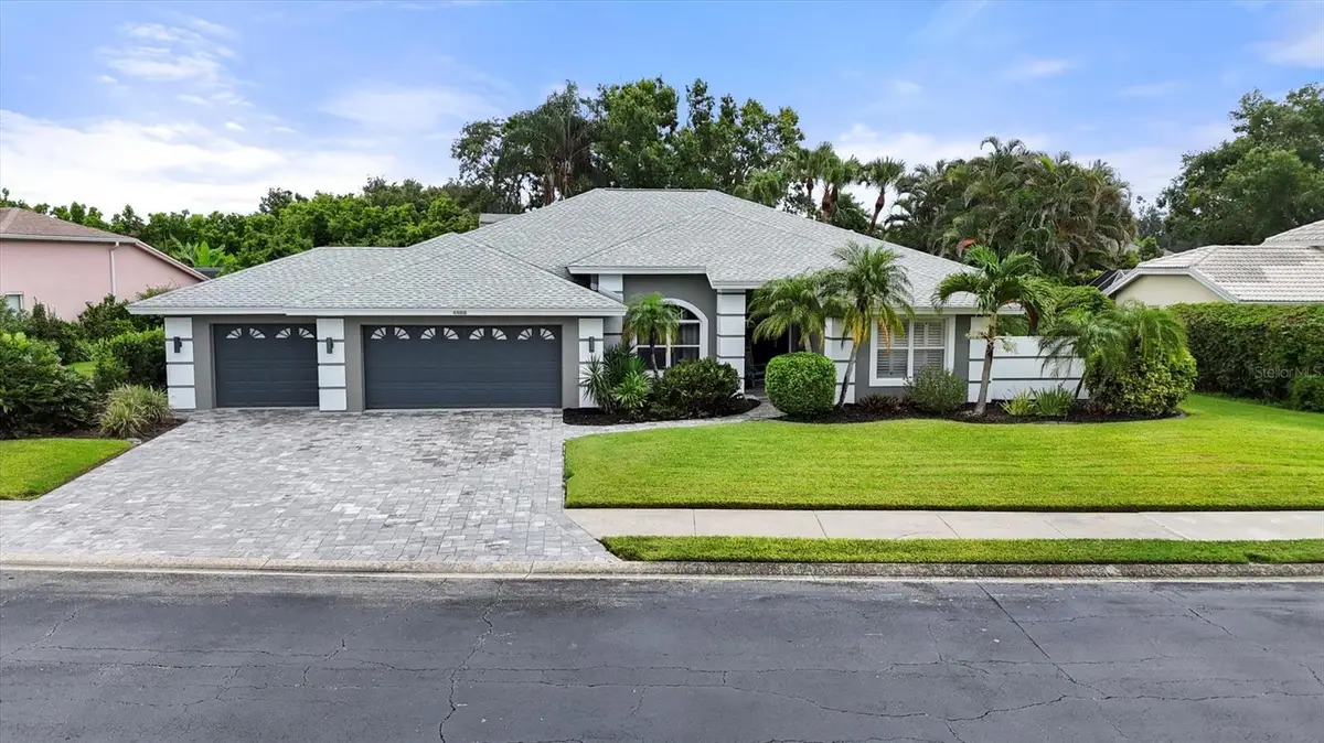 4888 Winterhaven Drive, Sarasota, FL 34233 - Image #1