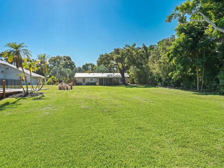 2506 Wilkinson Road, Sarasota, FL 34231 - Image #2