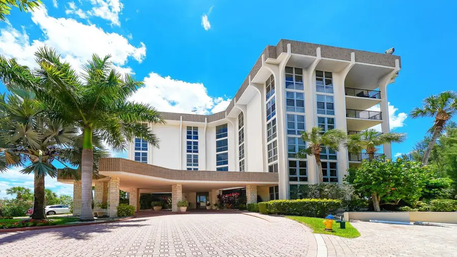 1701 Gulf Of Mexico Drive #404, Longboat Key, FL 34228 - Image #3