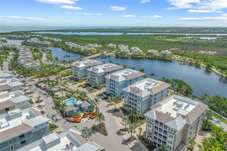 387 Aruba Circle #301, Bradenton, FL 34209 - Image #2