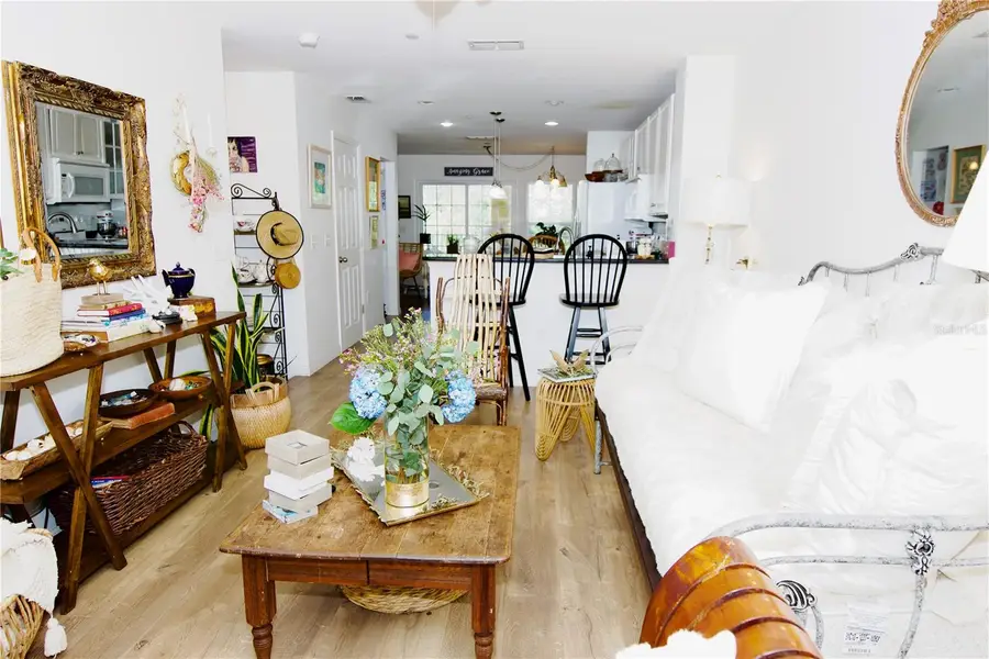 7329 Black Walnut Way, Lakewood Ranch, FL 34202 - Image #3