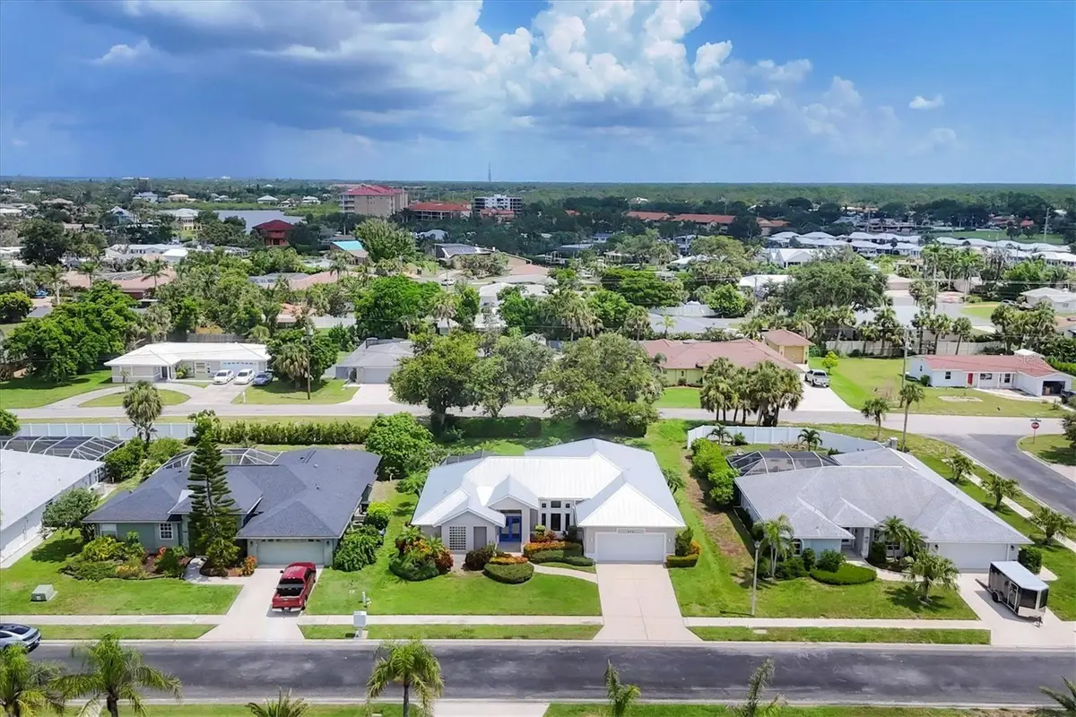404 Bayside Lane, Nokomis, FL 34275 - Image #1