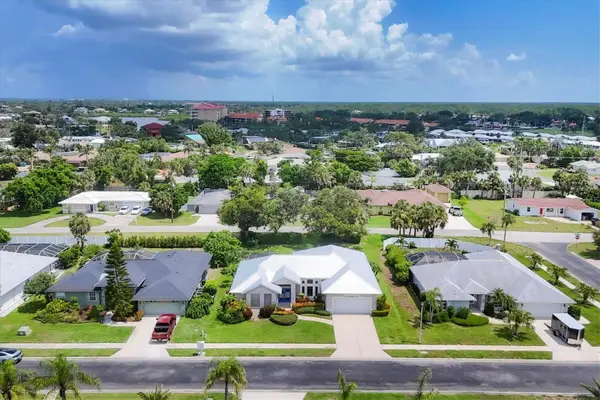 404 Bayside Lane, NOKOMIS, FL 34275