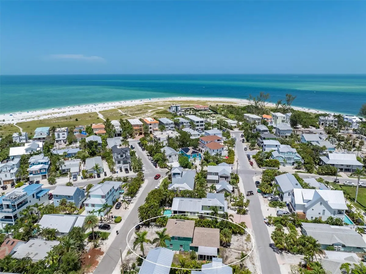 709 Gladiolus Street, Anna Maria, FL 34216 - Image #1