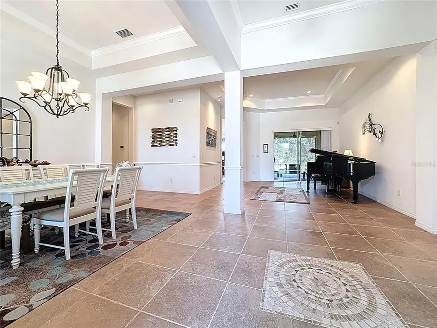 324 165th Court Ne, Bradenton, FL 34212 - Image #3