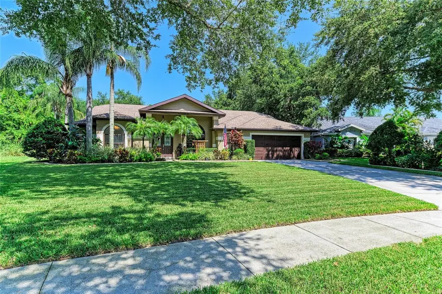 8416 Palm Lakes Court, Sarasota, FL 34243 - Image #2