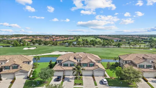 5836 Wake Forest Run #102, BRADENTON, FL 34211