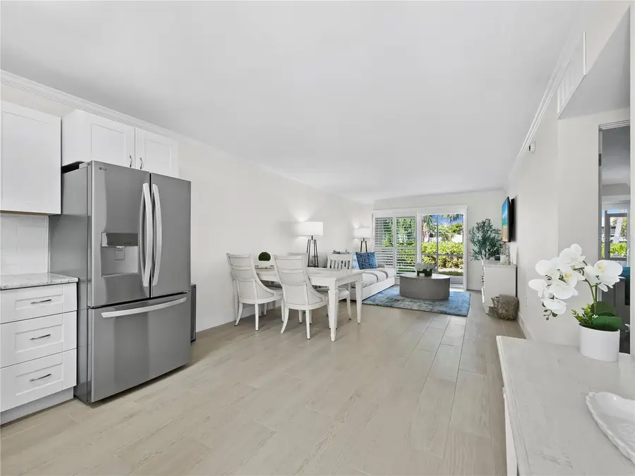 2850 Gulf Of Mexico Dr #5, Longboat Key, FL 34228 - Image #2