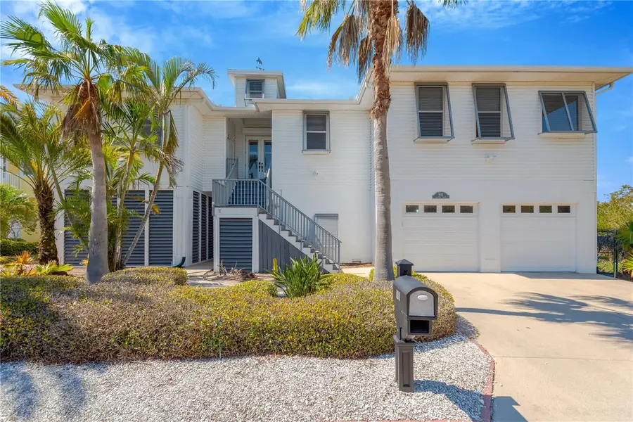 511 Seaview Drive, Tarpon Springs, FL 34689 - Image #2