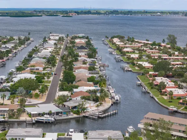 9810 Dorado Avenue #9810, BRADENTON, FL 34210