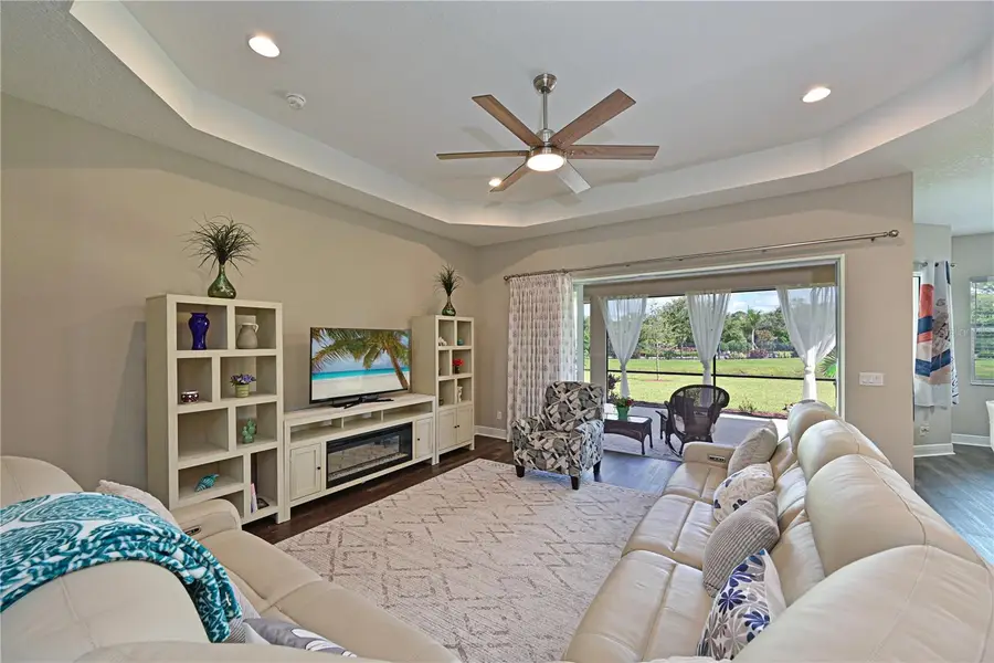 15912 42nd Glen E, Parrish, FL 34219 - Image #3