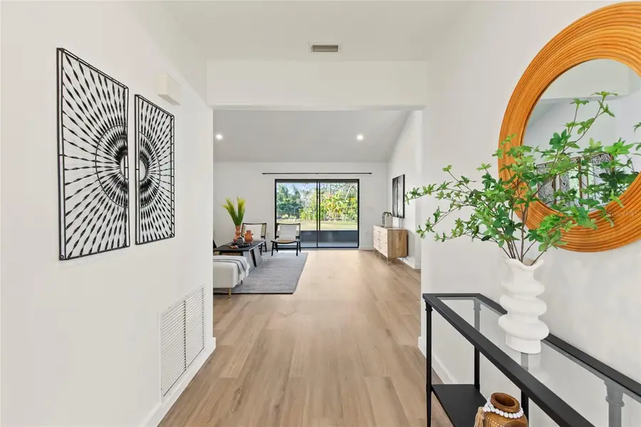 4004 Hidden River Lane, Sarasota, FL 34240 - Image #2