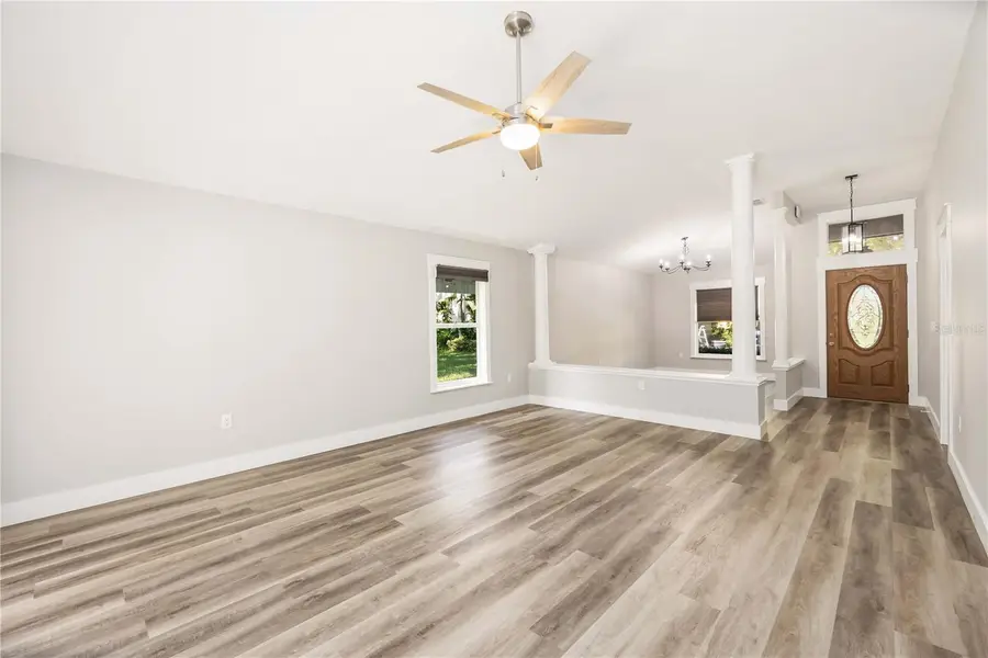 4715 Tivoli Avenue, Sarasota, FL 34235 - Image #3