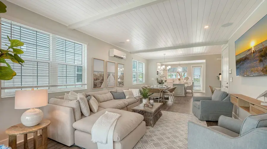 12413 Gulf Breeze Terrace, Cortez, FL 34215 - Image #2