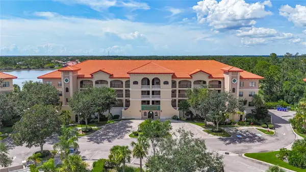 7612 Lake Vista Court #208, LAKEWOOD RANCH, FL 34202