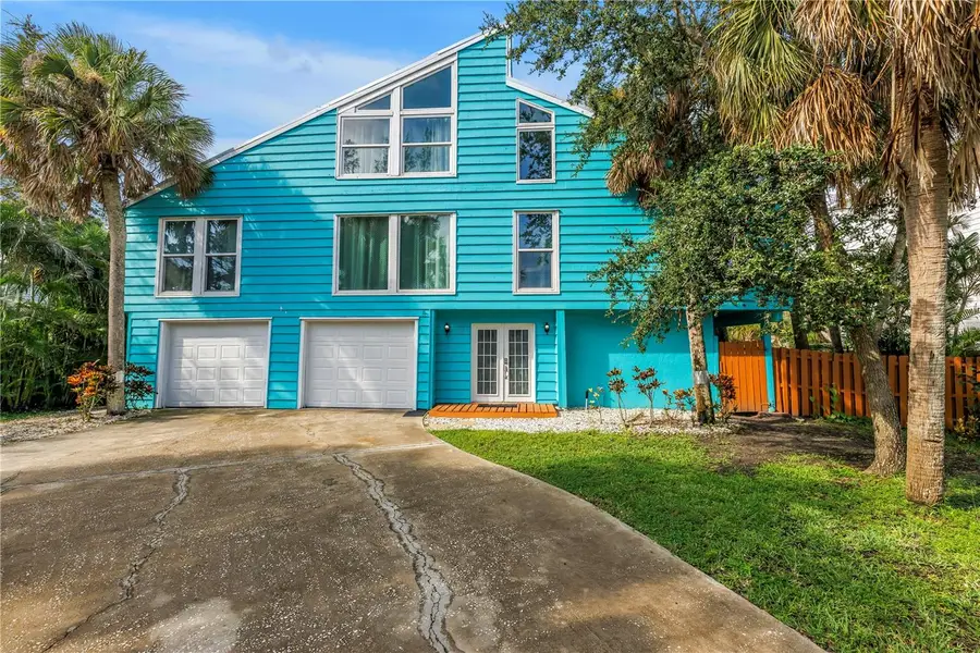 156 Siesta Drive, Sarasota, FL 34242 - Image #2