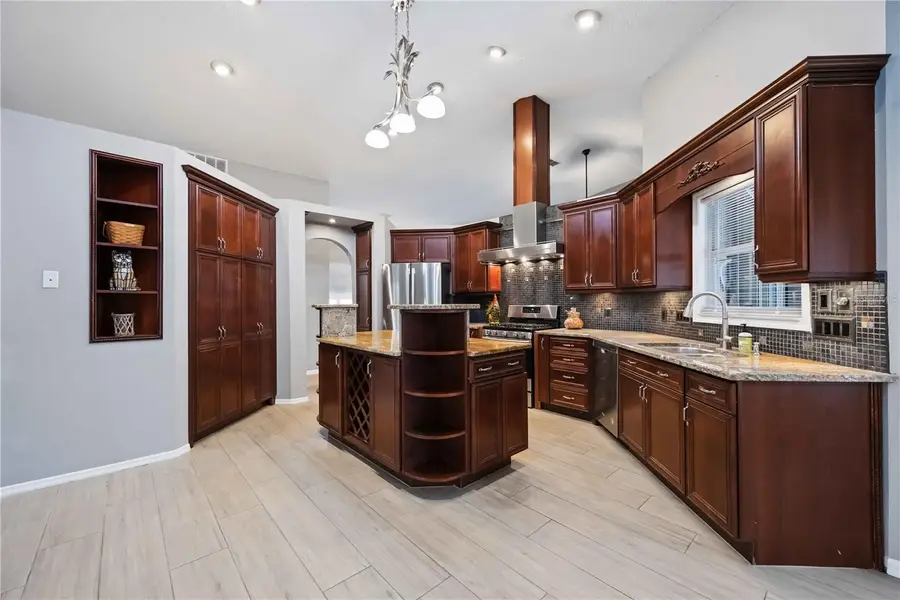 4518 Dover Street Circle E, Bradenton, FL 34203 - Image #3