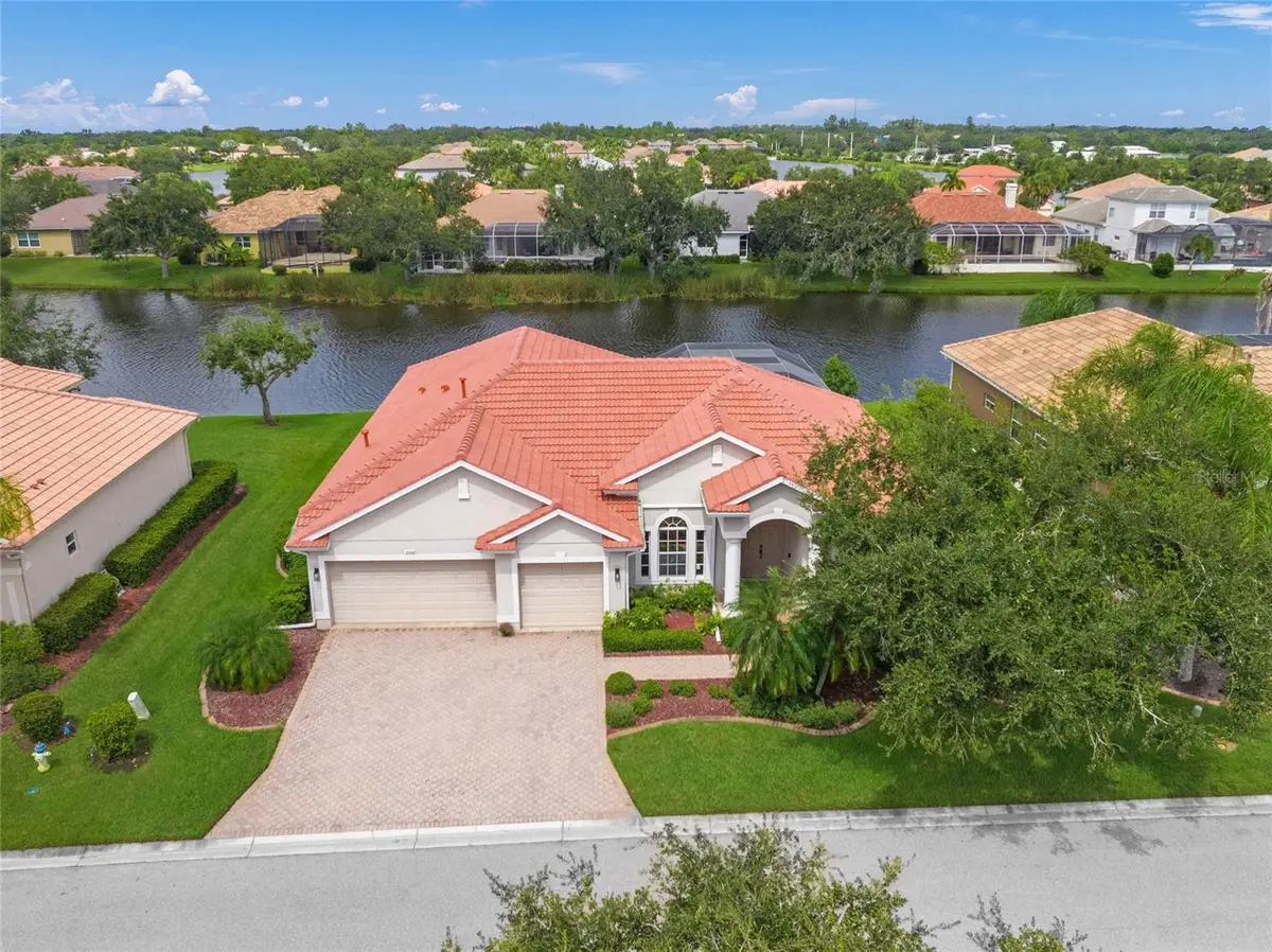 2748 Harvest Drive, Sarasota, FL 34240 - Image #1