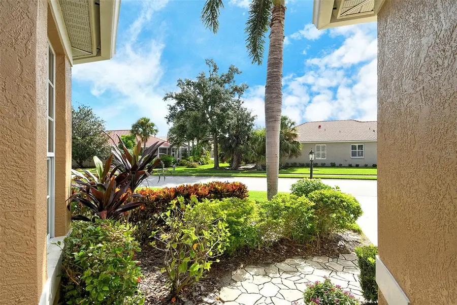 9032 Willow Brook Drive, Sarasota, FL 34238 - Image #3