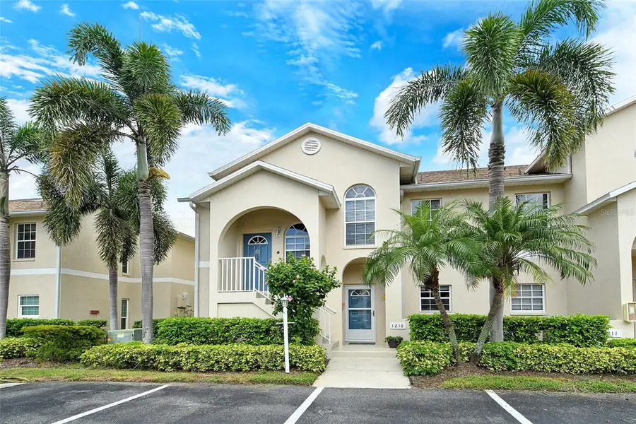 4235 Castlebridge Lane #1210, Sarasota, FL 34238 - Image #3