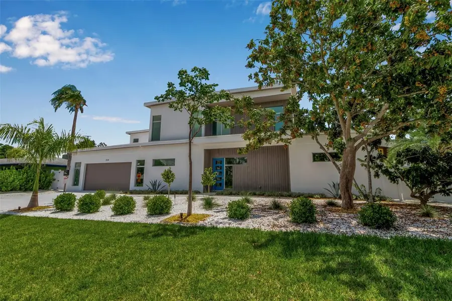 2534 Grove Street, Sarasota, FL 34239 - Image #2