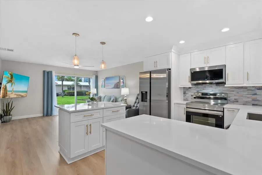 5830 Midnight Pass Road #25, Sarasota, FL 34242 - Image #2