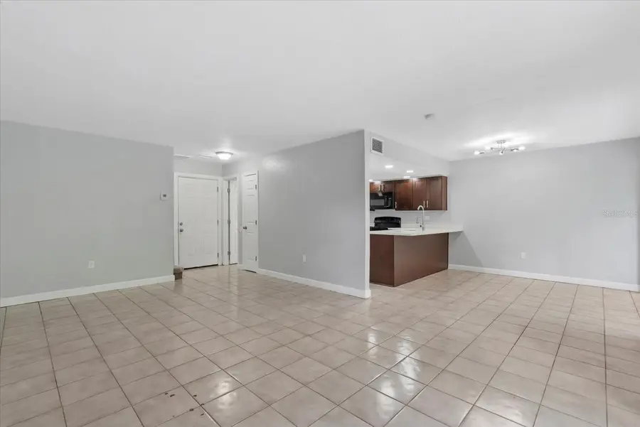 1125 Longfellow Way, Sarasota, FL 34243 - Image #3