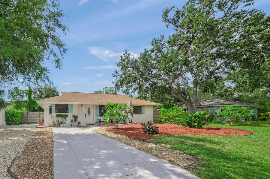 2616 Martin Street, Sarasota, FL 34237 - Image #2