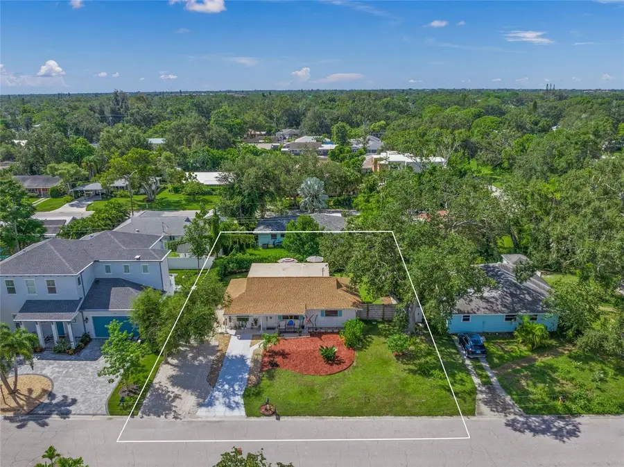 2616 Martin Street, Sarasota, FL 34237 - Image #3