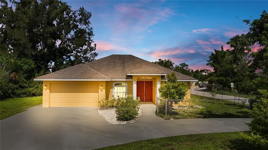 451 Glen Oak Road, Venice, FL 34293 - Image #2