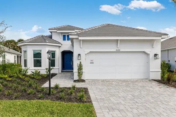 8088 Moonbeam Avenue, SARASOTA, FL 34241