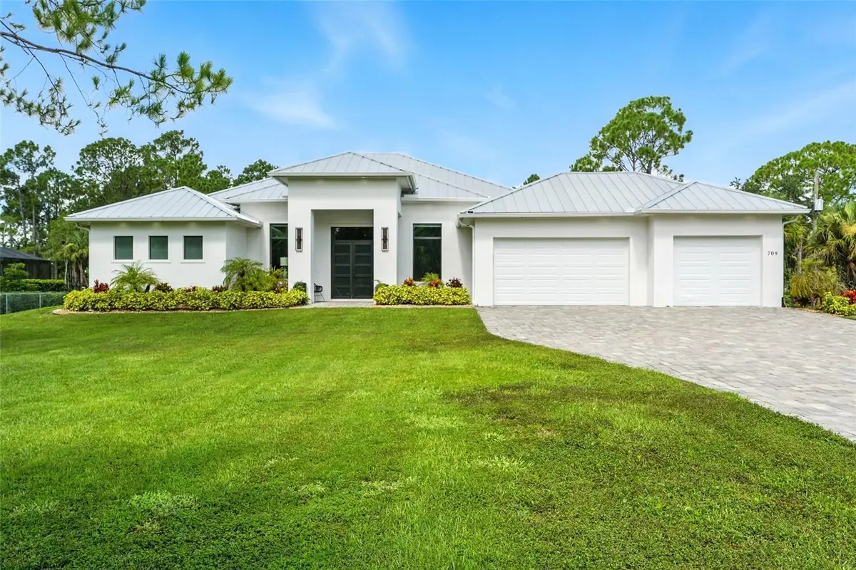 709 15th Street Sw, Naples, FL 34117 - Image #1