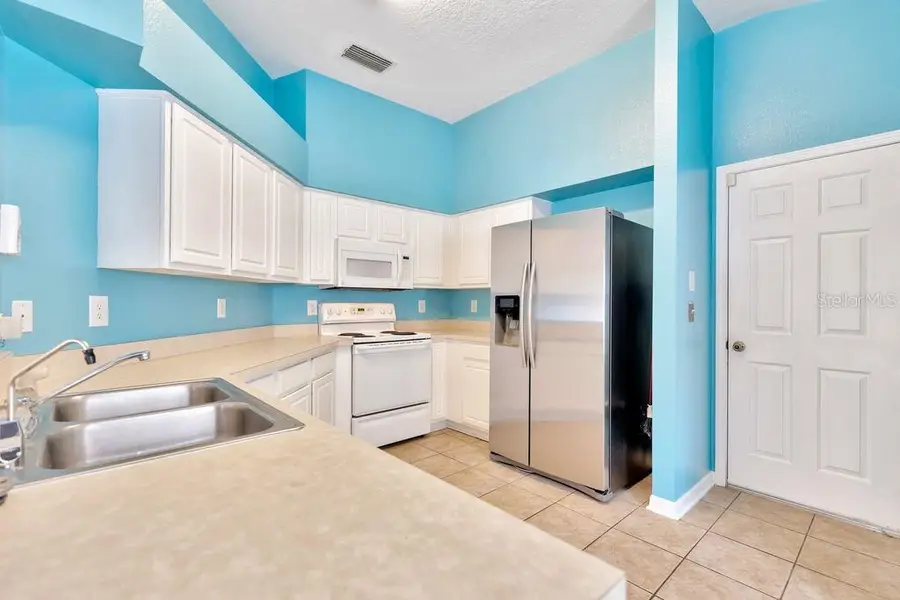 504 Lindsay Anne Court, Plant City, FL 33563 - Image #2