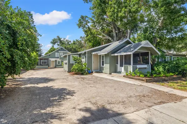 1040 19th Avenue N, ST PETERSBURG, FL 33704