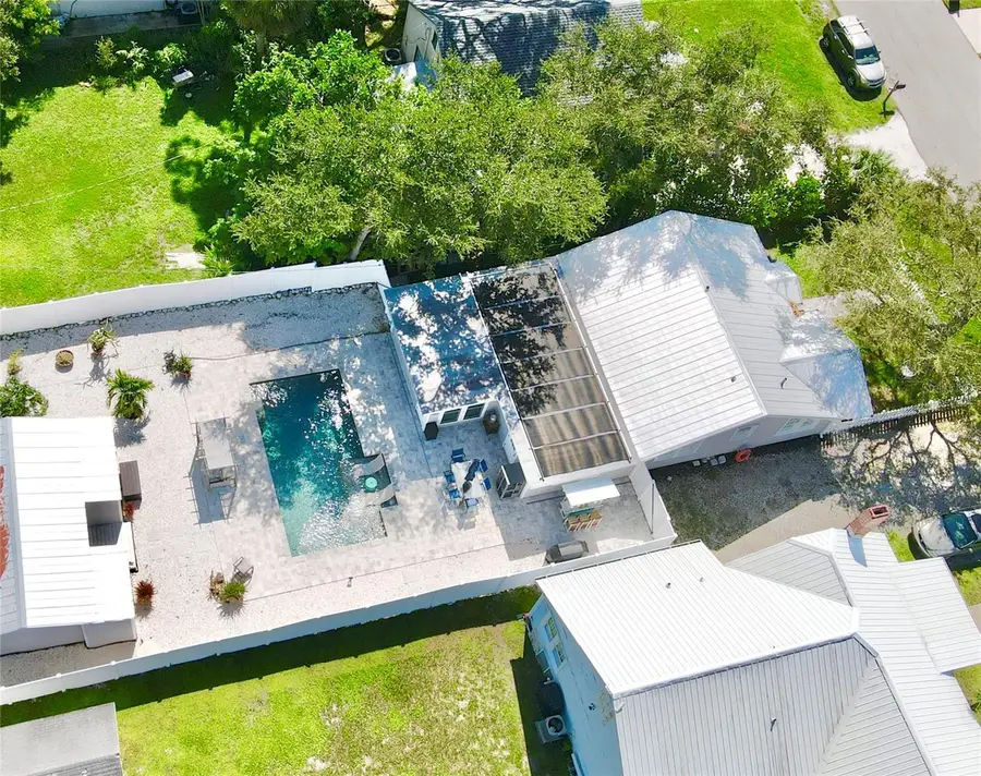 721 Myrtle Avenue, Venice, FL 34285 - Image #3