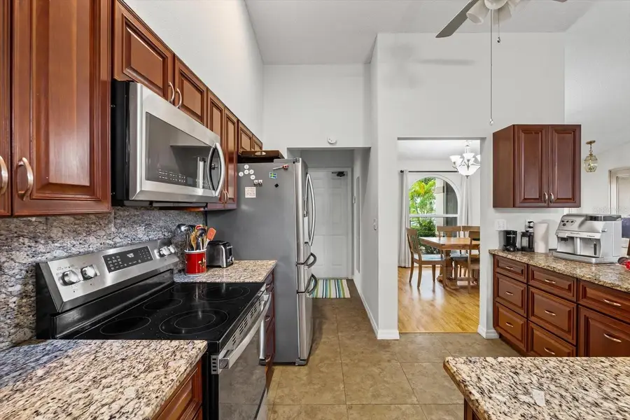 3339 Sheffield Circle, Sarasota, FL 34239 - Image #2