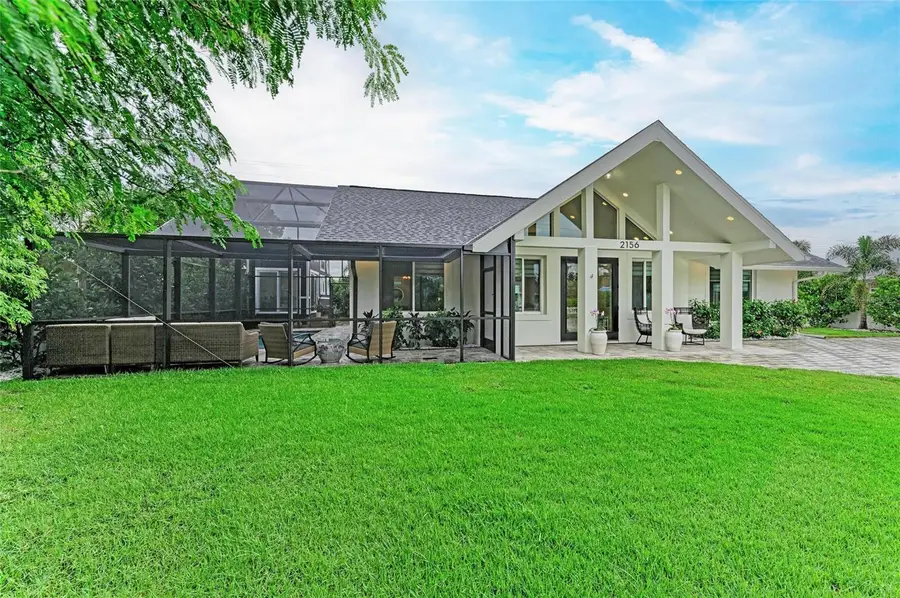 2156 Orchid Street, Sarasota, FL 34239 - Image #2