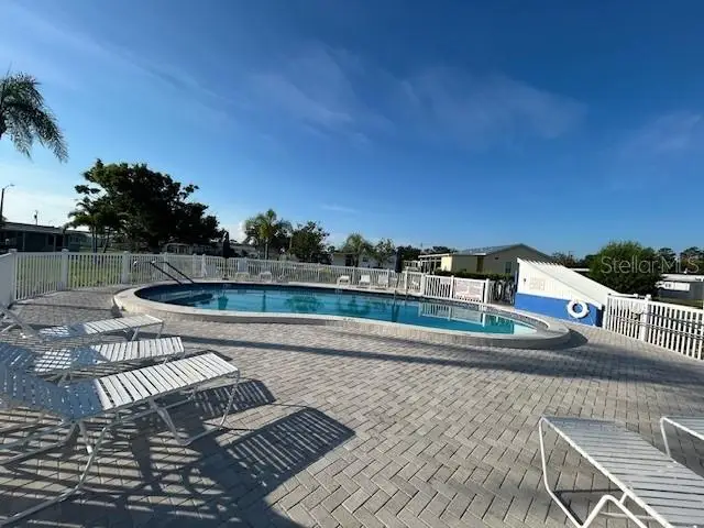 204 Freeport Drive, Sarasota, FL 34233 - Image #3