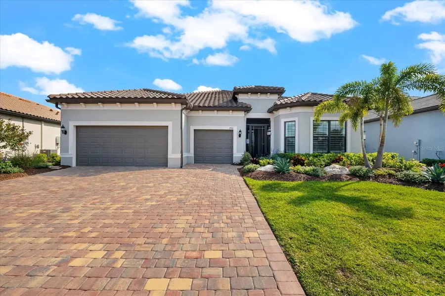17916 Northwood Place, Lakewood Ranch, FL 34202 - Image #2