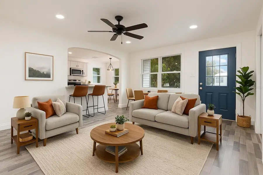 2916 Hawthorne Street, Sarasota, FL 34239 - Image #3