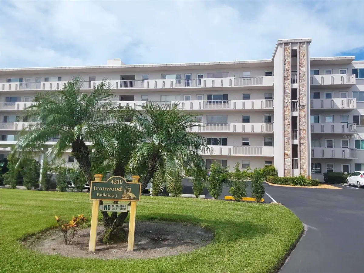 4210 Ironwood Circle #107J, Bradenton, FL 34209 - Image #1