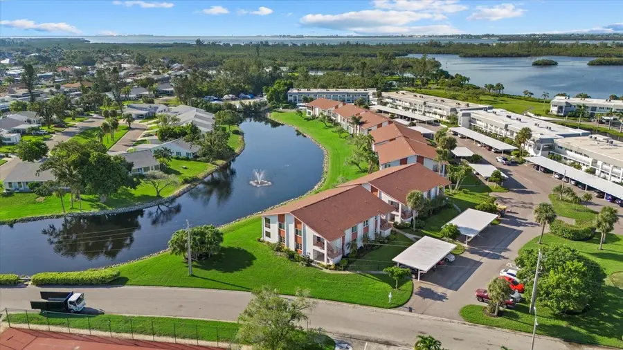 4852 Independence Drive, Bradenton, FL 34210 - Image #3