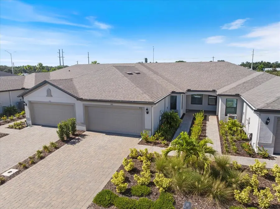 6511 Silverstar Drive, Sarasota, FL 34240 - Image #3
