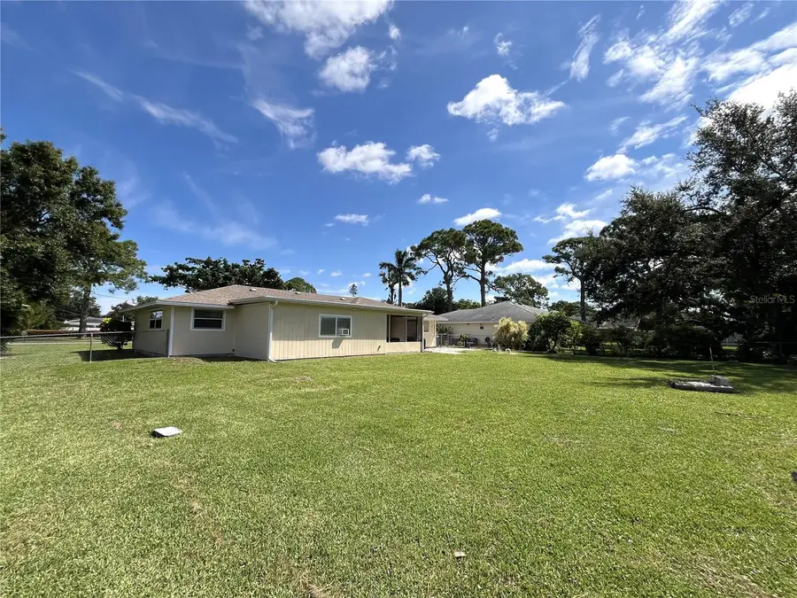6016 45th Avenue Drive W, Bradenton, FL 34210 - Image #2