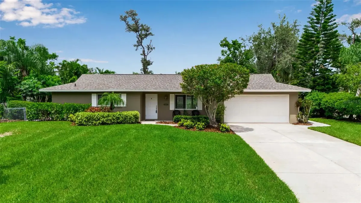 1833 Sandalwood Drive, Sarasota, FL 34231 - Image #1