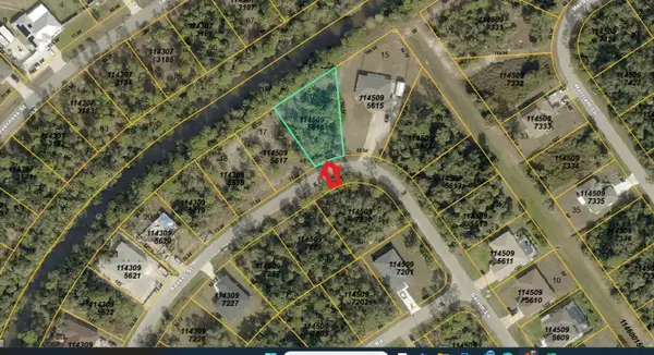 16 Basket Street, NORTH PORT, FL 34288